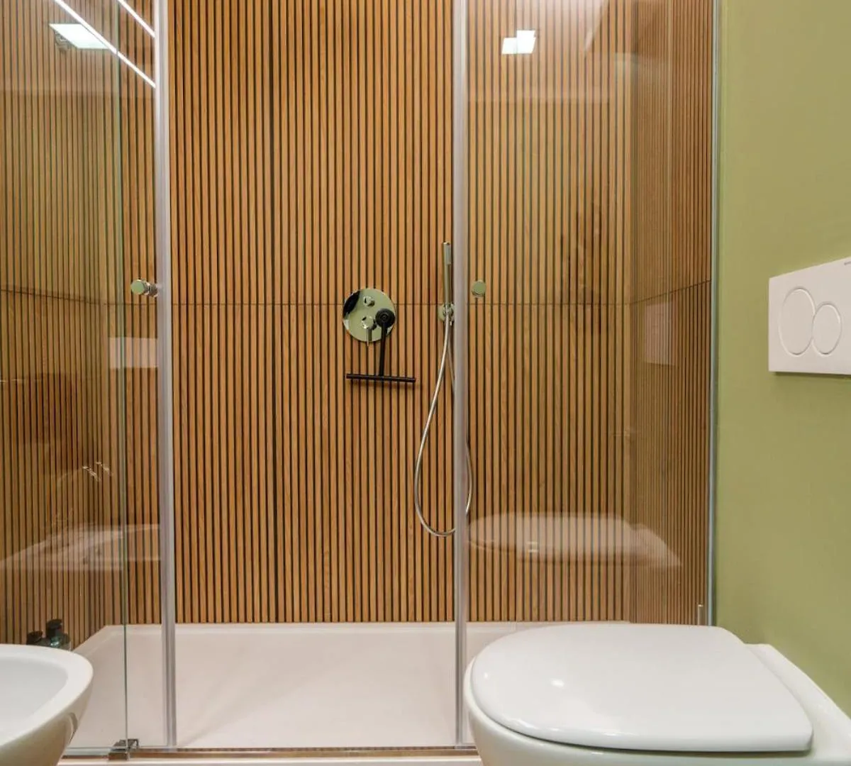 Jada Monforte- Exclusive Apt In The Heart Of The City Милан