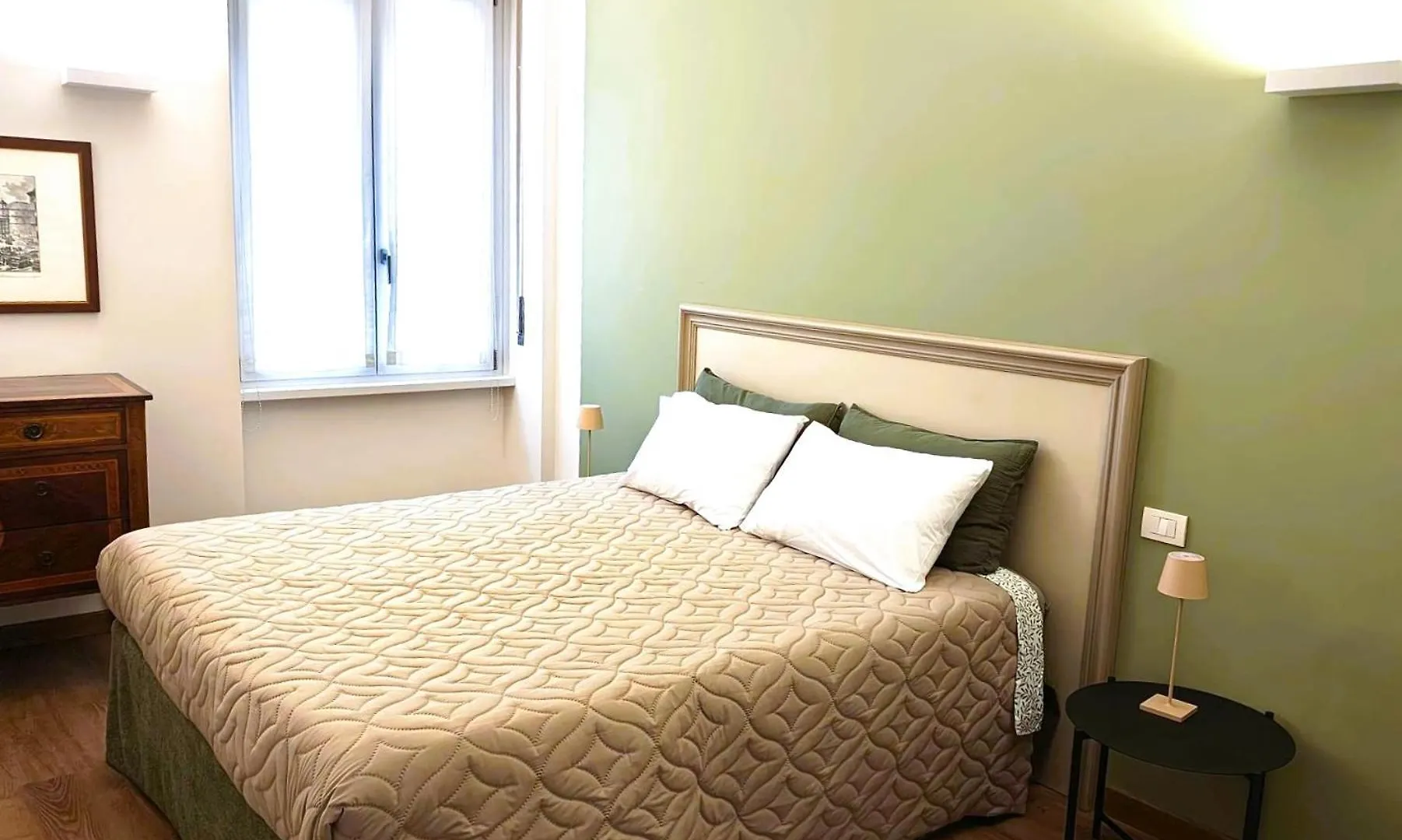 Апартаменты Jada Monforte- Exclusive Apt In The Heart Of The City Милан